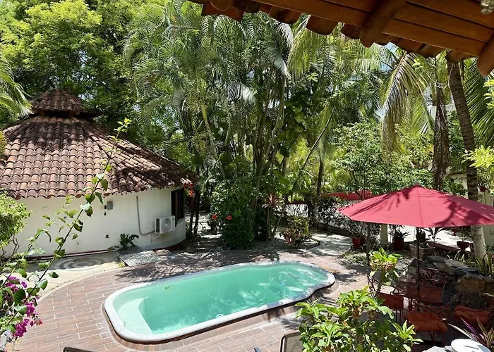 Hermoso A Unos Pasos De Playa La Ropa Holiday home Zihuatanejo