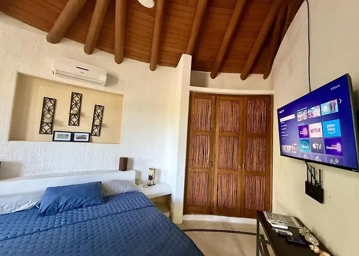 Holiday home Hermoso A Unos Pasos De Playa La Ropa Zihuatanejo